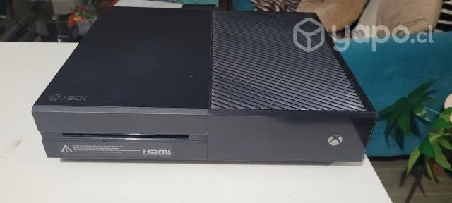 Xbox One + 2 controles + 3 juegos