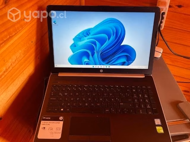 Notebook Hp 15-da0014la
