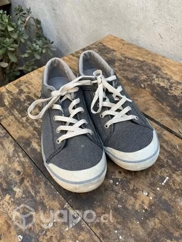 Zapatillas teva mujer (poco uso)