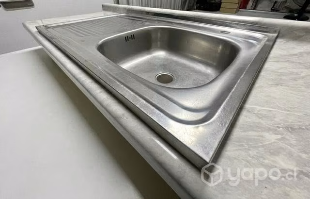 Lavaplatos con superficie madera