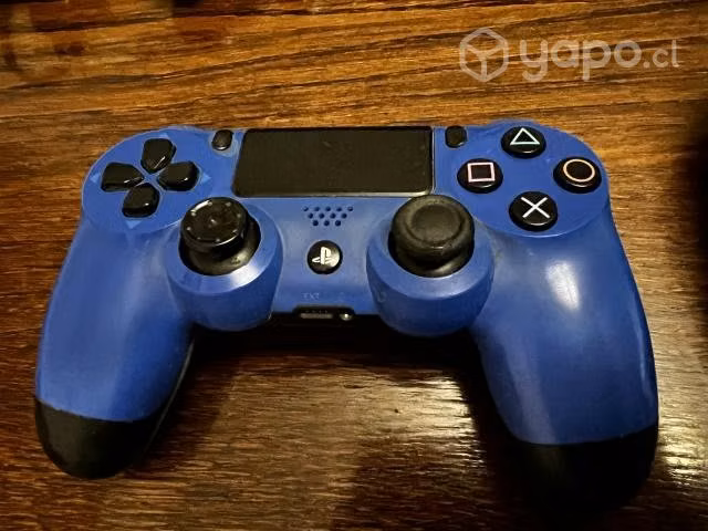 PS4 500 gb con 3 controles - Imagen 2