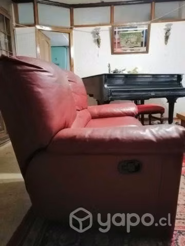 Sillón reclinable cuero rojo de 2 cuerpos