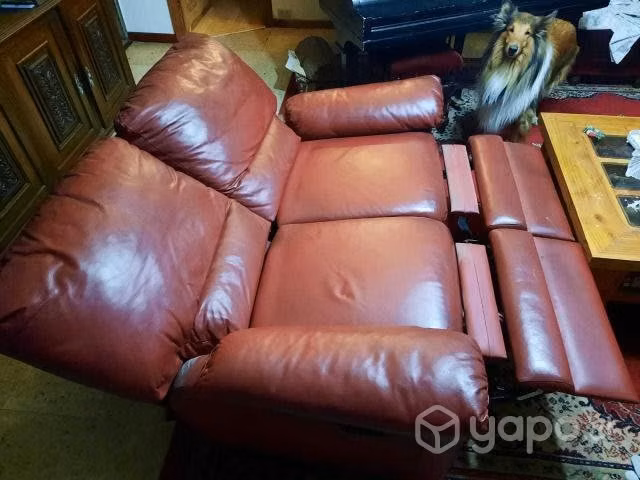 Sillón reclinable cuero rojo de 2 cuerpos