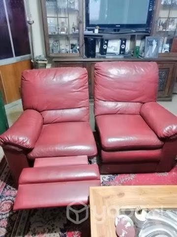 Sillón reclinable cuero rojo de 2 cuerpos