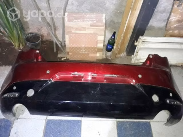 Mazda  parachoque trasero