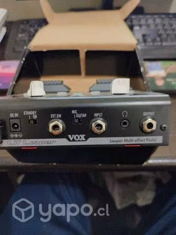 Pedal looper multiefecto