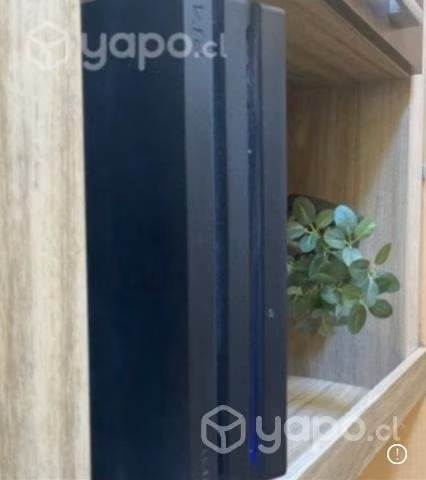PS4 PRO 1 Tera muy poco uso