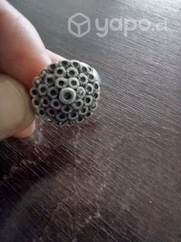 Lindo anillo vintage - Imagen 2