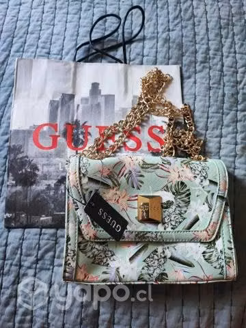 Mini cartera Guess Phoebe 19 x 14 cms Verde Florea