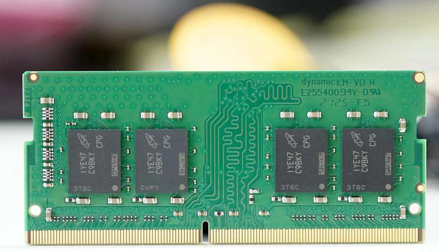 Memoria para Notebook crucial. 8 GB DDR4 3200 mhz - Imagen 2