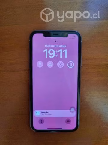 IPhone 11 64 GB morado