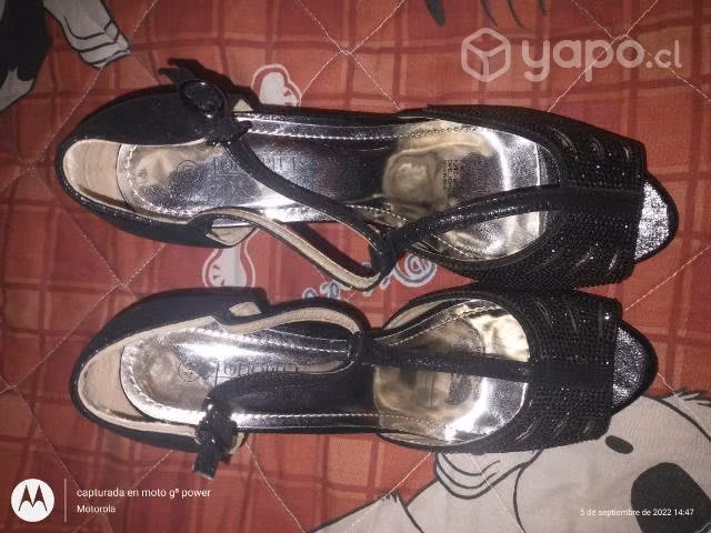 Sandalias