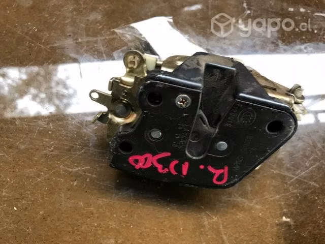 Chapa puerta delantera derecha Chevrolet N300 2016