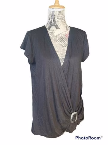Polera Negra Bunnys