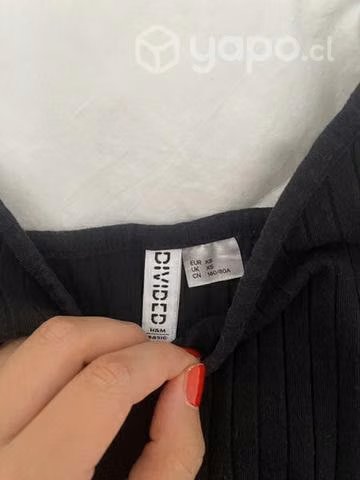 Top / poleras cortas H&M