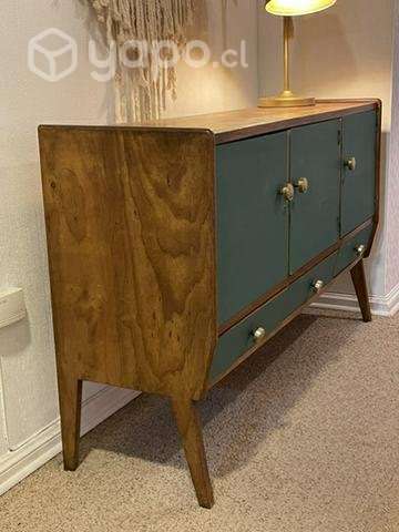 Mueble antiguo de Laurel - Imagen 2