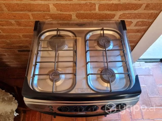 Cocina a gas marca Whirlpool - cocina 4 quemadores