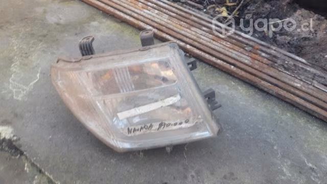 Optico derecho original Nissan navara 2013