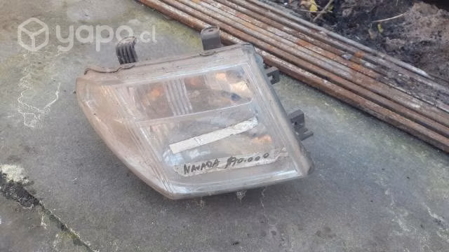 Optico derecho original Nissan navara 2013