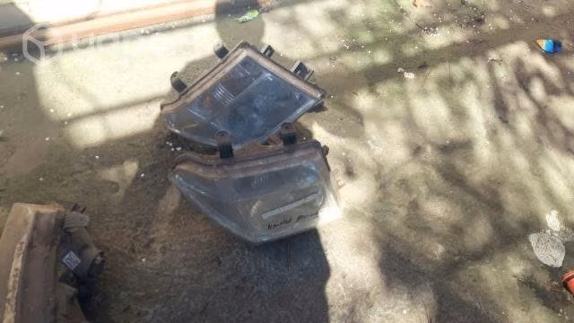Optico derecho original Nissan navara 2013