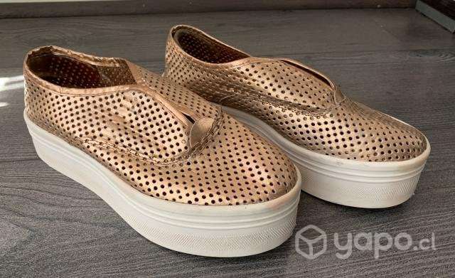 Zapatillas romano t.38 - Imagen 3