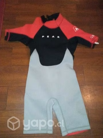 Traje de agua niño/a.