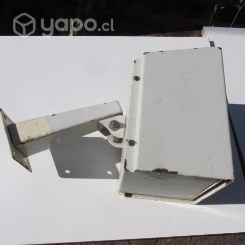 Caja camara de seguridad exerior