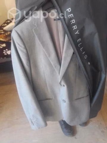 Terno perry Ellis talla 42 color gris como nuevo
