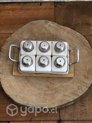Pack 6 saleros cerámica, base de madera NUEVOS - Imagen 2