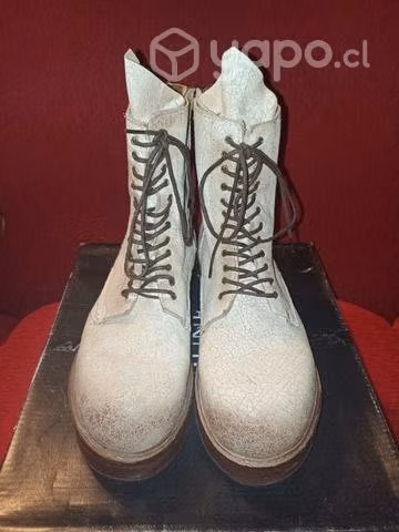 Botines PRUNE