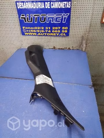 Tapiz cubre pilar delantero sup izq Ford F150 2019