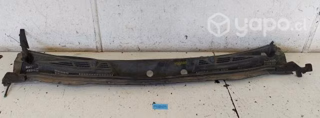 Rejilla Cubre Torpedo (MXU160) Mahindra XUV500 2.2