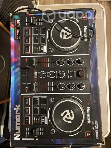 Controlador Numark Party mix