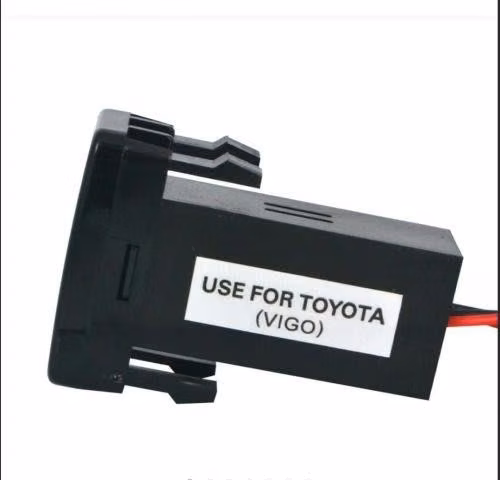 Conector usb toyota hilux 2006-2015 - Imagen 2