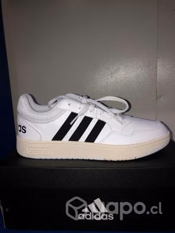 ADIDAS NUEVAS talla 41