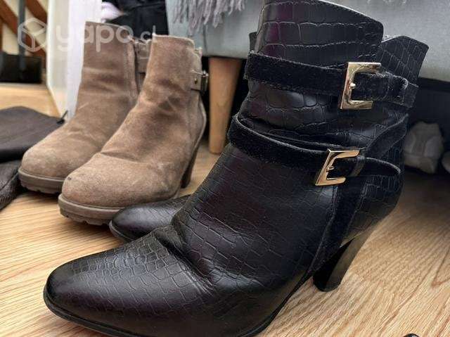 Lote de botines, botas y chalas alta - Imagen 2