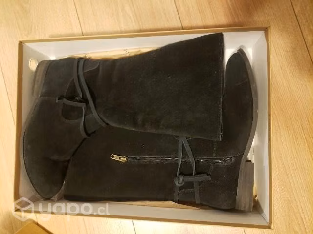 Botas cuero negro