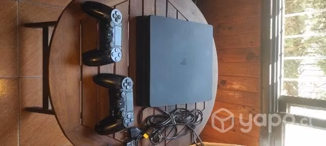 Playstation 4 Slim