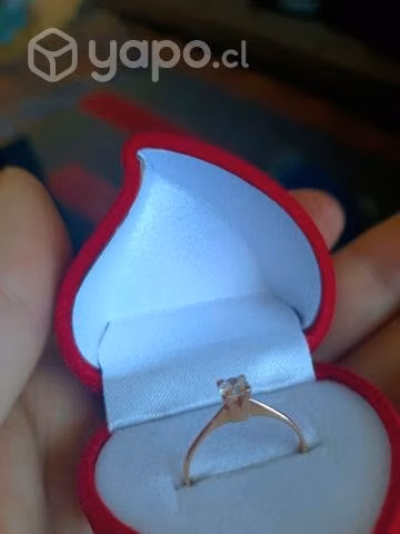 Anillo de copromiso oro
