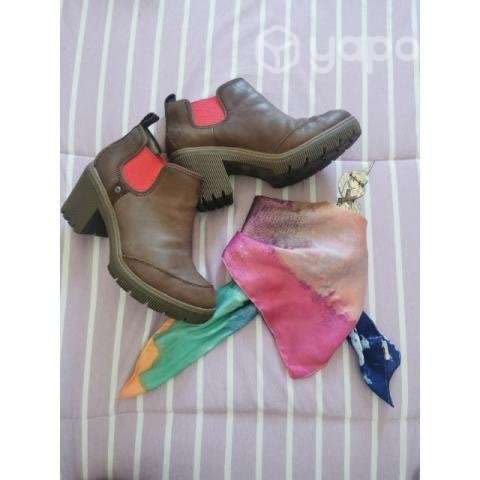 Botines CAT modelo Megs - Imagen 2