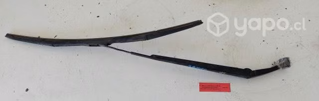 Plumilla Con Brazo Limpia Parabrisas Izq (TR1050)
