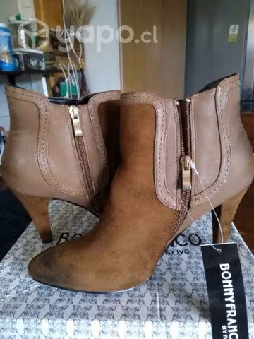 Zapatos nuevos número 39