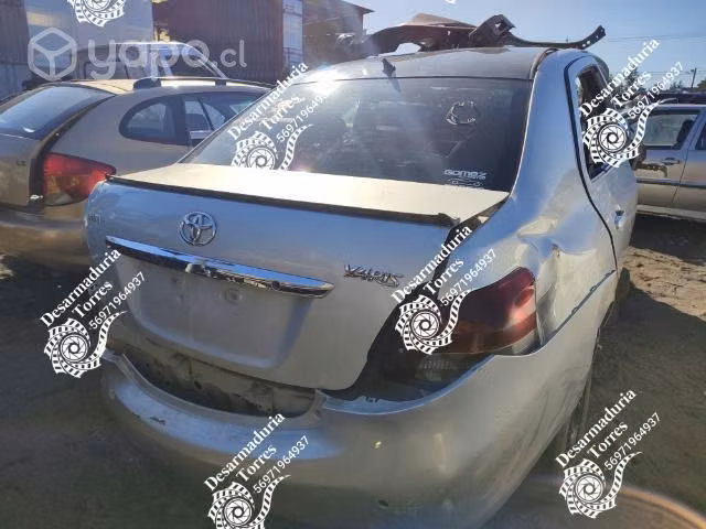 Maletero Toyota new yaris 2010