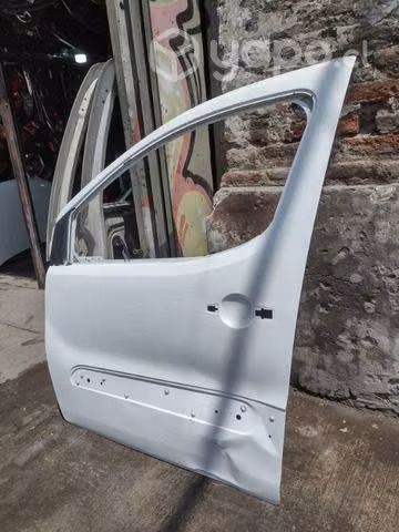 Puerta del izq Peugeot Partner 2012-2019