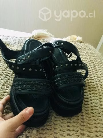 Lote de sandalias