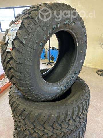 Neumático maxxis 9.5r17.5 nuevos 2 unidades - Imagen 3