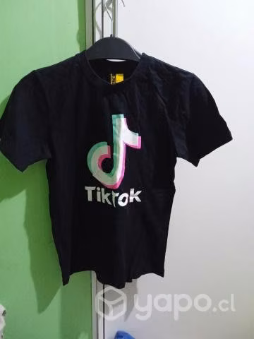 Polera tik tok