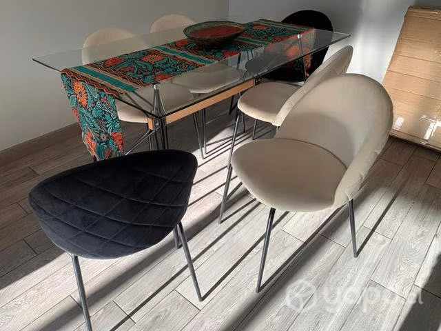 Comedor vidrio con 6 sillas