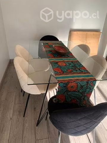 Comedor vidrio con 6 sillas
