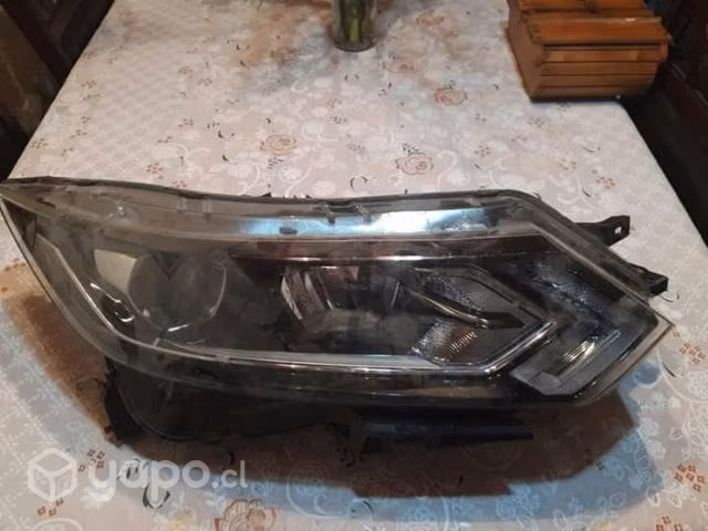 Optico derecho original Nissan qasqhai 2022 led